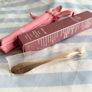 ODACITE Mon Ami Acupressure Beauty Tool